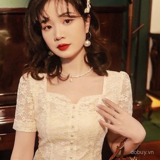 Áo thun ren phong cách retro Hepburn tay ngắn thêu họa tiết cổ tích, cổ vuông độc đáo