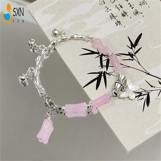 Vòng tay hạt thủy tinh phong cách tự nhiên với thiết kế bướm quyến rũ