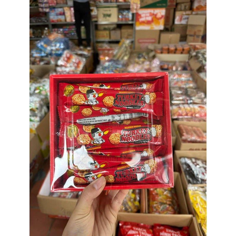 Mì tôm ăn sống vị gà cay dạng viên Màu Đỏ hộp 30 gói ( 20g/gói)
