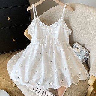 [Phong cách Hàn Quốc Ren rỗng Dây đeo nhỏ 150kg Áo vest] Áo vest cỡ lớn dành cho nữ béo MM Dây đeo cực lớn 150kg Mùa hè Niche Tất cả các trận đấu Áo sơ mi nhỏ ngọt ngào Thiết kế cảm giác Áo ren không tay Áo nữ cỡ lớn Quần áo nữ
