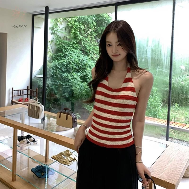 Áo vest nữbodycon không tay với họa tiết sọc và cổ lưng, thiết kế gợi cảm, dệt kim.