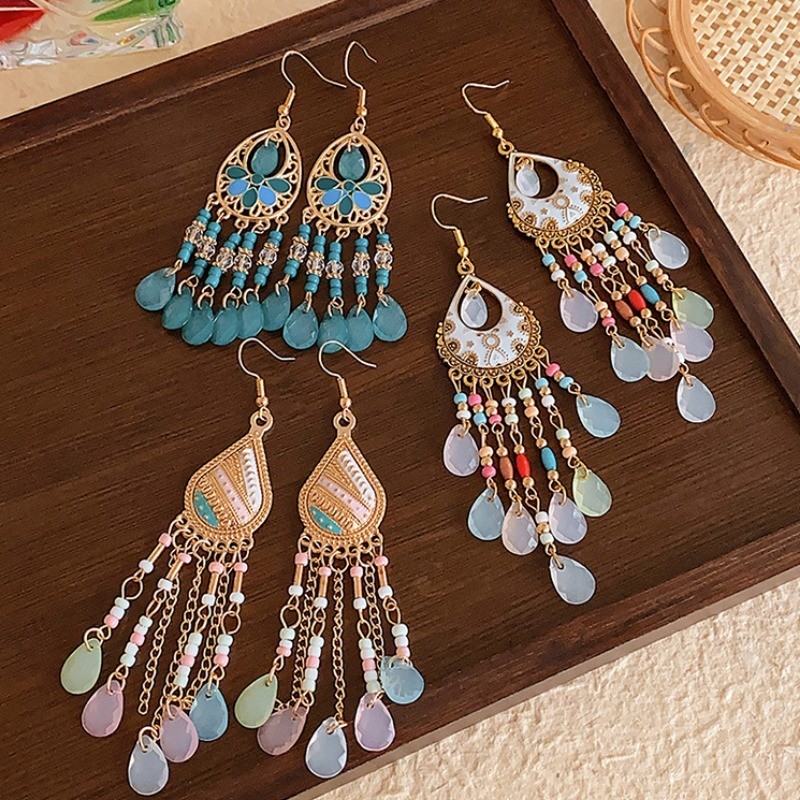 Bông tai bohemian dân tộc tua rua, thiết kế cao cấp và đơn giản