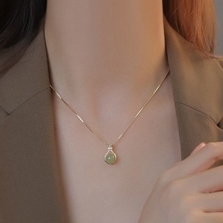 Vòng cổ nữ thời trang Hàn Quốc từ ngọc Hotan và xương đòn, màu sắc bền lâu