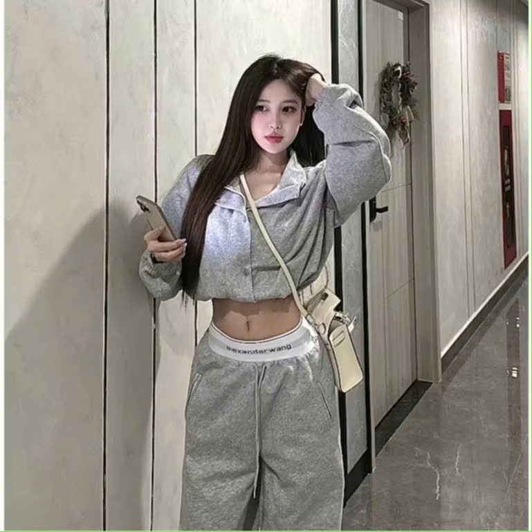 Bộ Nỉ Croptop Khuy Bấm Mix Quần Ống Suông KCloset Màu Xám Tiêu Siêu Hách Dáng NA982