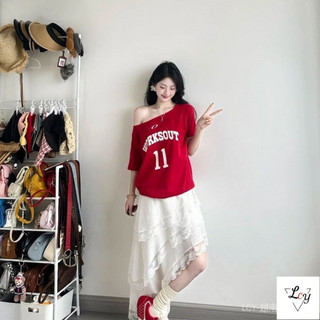Bộ đồ tôn dáng thường ngày phong cách Hàn Bộ đồ hai mảnh tôn dáng khí chất mùa hè thời thượng Bộ Đồ Hai MảNh Áo thun ngắn tay in hoa lệch vai trẻ trung phong cách Hàn mẫu mới mùa hè 2026 nữ bộ đồ hai mảnh chân váy không quy tắc