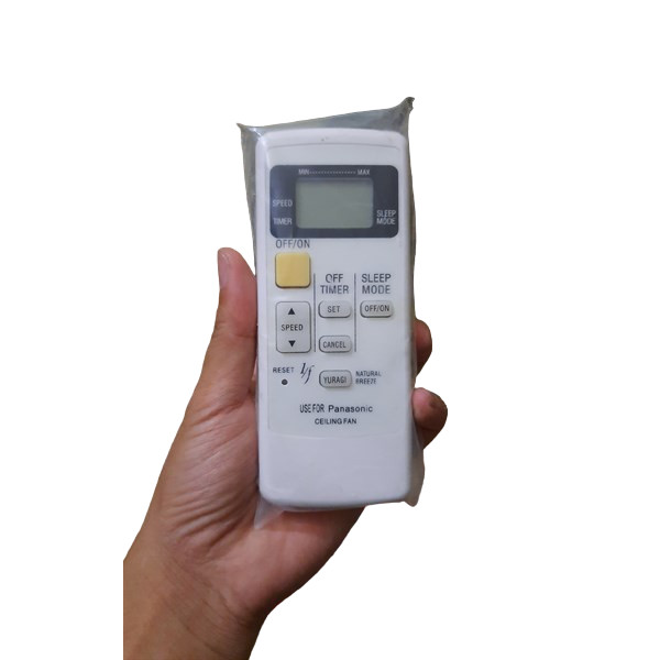 tay điều Khiển remote từ xa Quạt Trần Panasonic 5 cánh bản to-kèm pin
