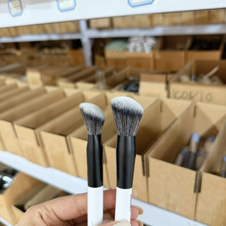 Makeup by Mario Makeup Brush F4 Double-Headed Highlight Blush Foundation Brush Board Ni Đề xuất