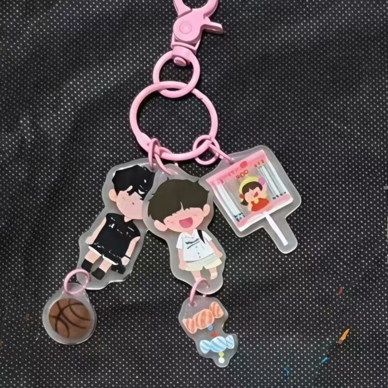✨Chống lại tình yêu Hàng hóa mới nhất Móc khóa Acrylic CP Mặt dây chuyền Schoolbag Ba lô Quà tặng bạn bè có giá trị cao sau khi vận chuyển 25.7.29