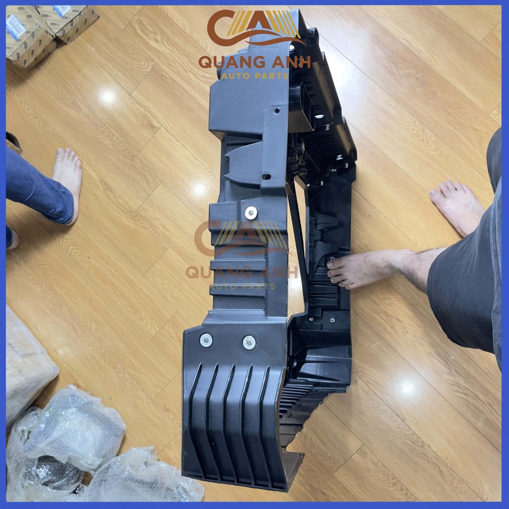 Xương Đỡ Dàn Nóng Cho Xe MG5