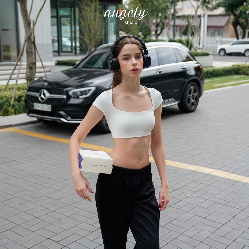 Áo Thun Croptop Ôm Cổ Vuông Tay Ngắn Nữ Augety Studio, JUDY Top