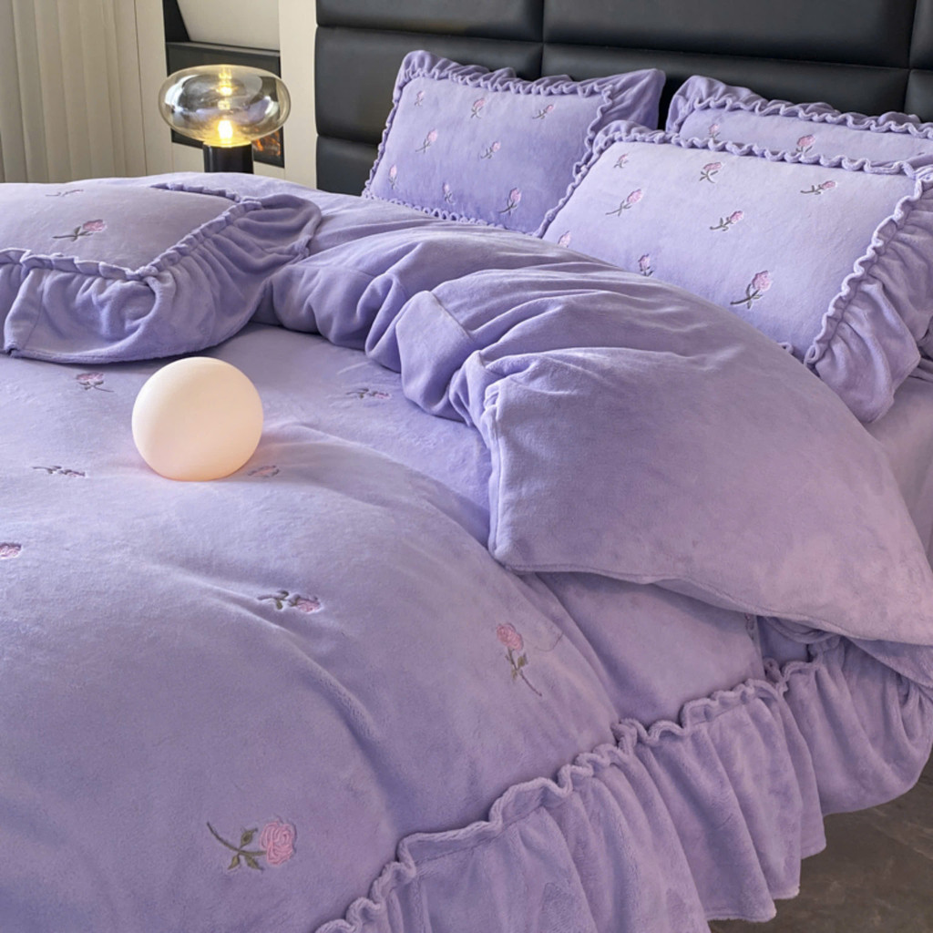 (SGN149)Bộ Chăn Ga Gối Chất Liệu Nỉ Nhung Mềm Mại Thêu Họa Tiết Hoa Hồng - MemMinbedding Luxury