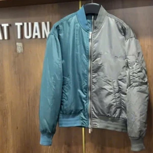 Áo Bomber Di OK 2 Mảnh Xanh Ngọc Phối Ghi KCloset Áo Khoác Gió 2 Lớp Dày Dặn Dáng Rộng Nam Nữ NA959