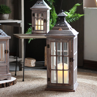 Trang Trí Nhà Cửa Retro Gỗ Kính Gió Đèn Sắt Nghệ Thuật Tầng Giá Đỡ Nến Chống Gió Phong Cách Châu Âu Trang Trí Đồ Trang Trí Đèn Ngựa Đau Khổ Giá Đỡ Nến