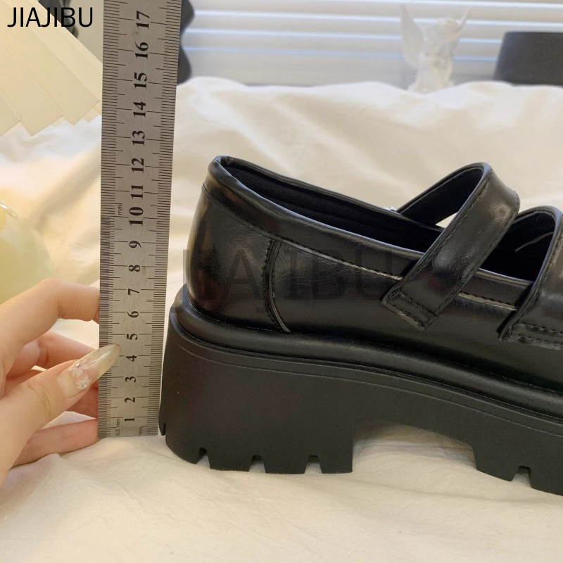 Size 34-42 Giày Da Gót Dày Màu Đen Phong Cách Anh Quốc Giày Nữ Cỡ Lớn Giày JK Lolita Của Nhật Bản Giày Đi Học Màu Đen Korean Fashion Beige Round-toe Platform Mary Jane Shoes Giày Công Chúa Đế Mềm Kiểu Pháp Versatile Cosplay Doll Shoes Giày Múa Chống Trượt