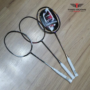 Vợt Cầu Lông Lining Tặng Kèm Lưới Căng Tập Luyện, thân vợt Carbon Fiber ( giao màu ngẫu nhiên)/1 cái+ tặng cuốn cán vợt
