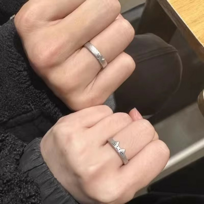1 / 2 Chiếc Nhẫn Cặp Đôi Chó Mèo Hoạt Hình Ins Phong Cách - Nhẫn Mở, Mịn Mỏng - Thời Trang, Đơn Giản, Dễ Thương - Tặng Nhẫn Ngón Tay Cho Bạn Gái Trang Sức Cưới