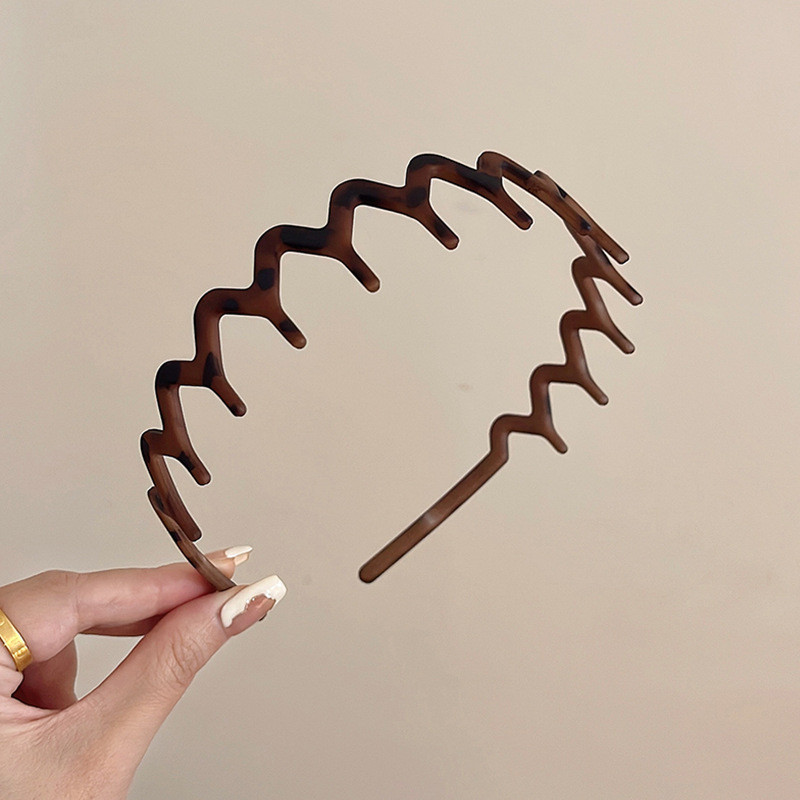 Vòng tóc họa tiết gợn sóng - phụ kiện tóc hàng ngày sành điệu