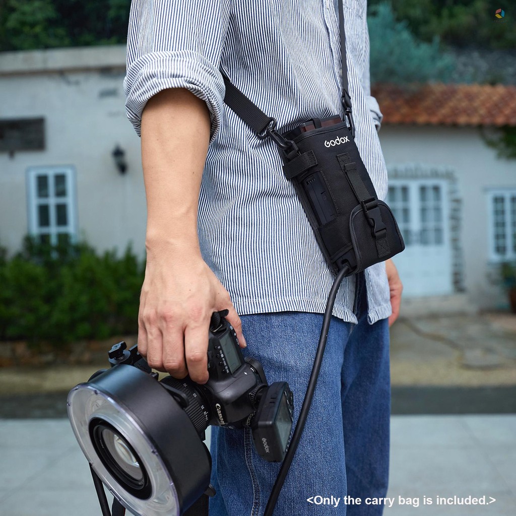 Túi đựng di động Godox CB-57 có dây đeo vai có thể điều chỉnh cho đèn Flash Godox AD200 / AD200Pro