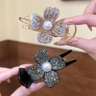 Kẹp tóc ngọc trai hoa chắc chắn, chống trơn trượt, không gây kích ứng, thích hợp cho đuôi ngựa cao và bun.