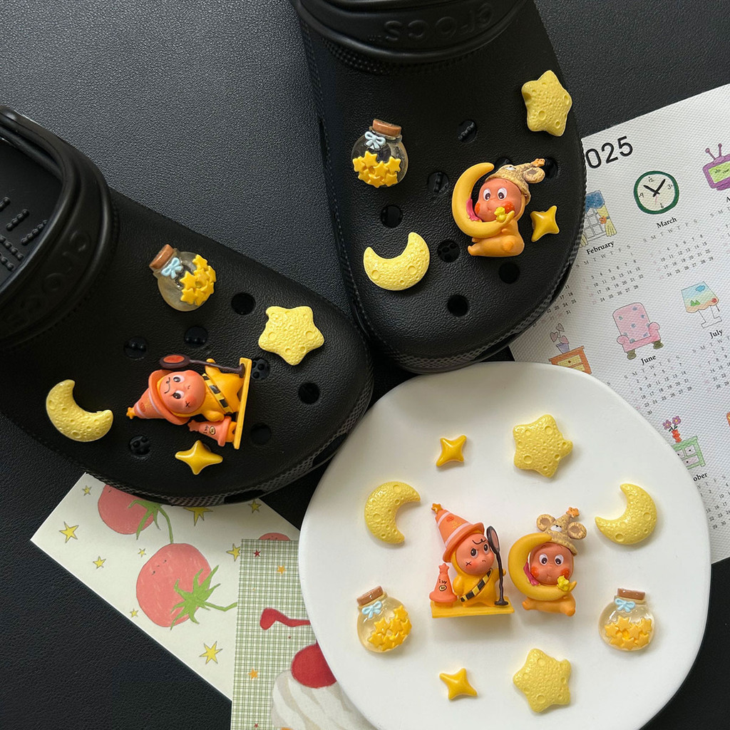 Phụ kiện Crocs Pop Mart Star People: hoa lỗ cao cấp, dễ thương, có thể tháo rời, dùng cho giày lỗ