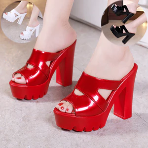 Dép Guốc Cao Gót Nữ Quai Da Bóng Khoét Kiểu Gót Vuông 9cm Đế PU Nhẹ - Mã CG99