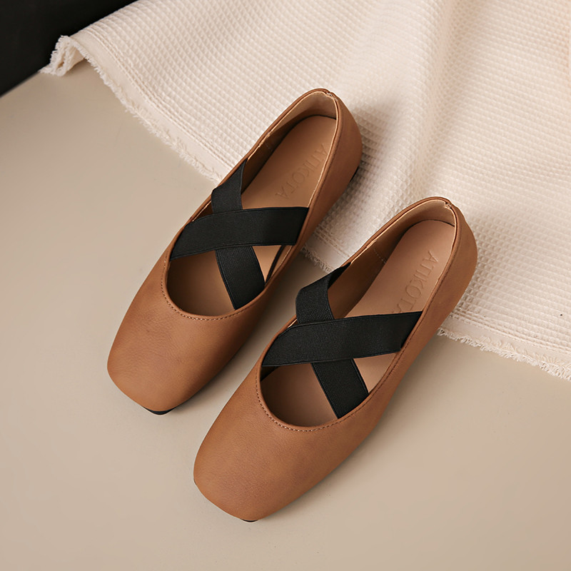 Giày Đế Bằng Nữ Atikota Slip-on Thời Trang Chống Trơn Trượt Thoải Mái Nhẹ Tối Giản Đế Bằng Thường Ngày
