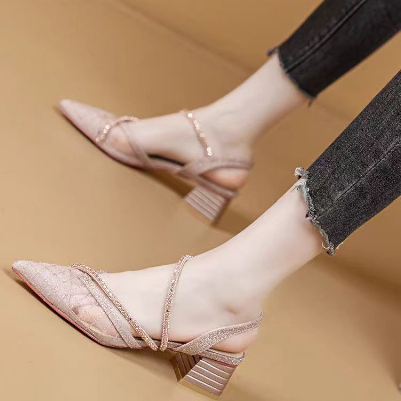 Giày Sandal Bằng Phong Cách Cổ Tích Dày Gót 2025 Mùa Hè Lưới Phong Cách Pháp Mũi Nhọn Rỗng Tất Cả Trận Đấu Giày Bé Gái