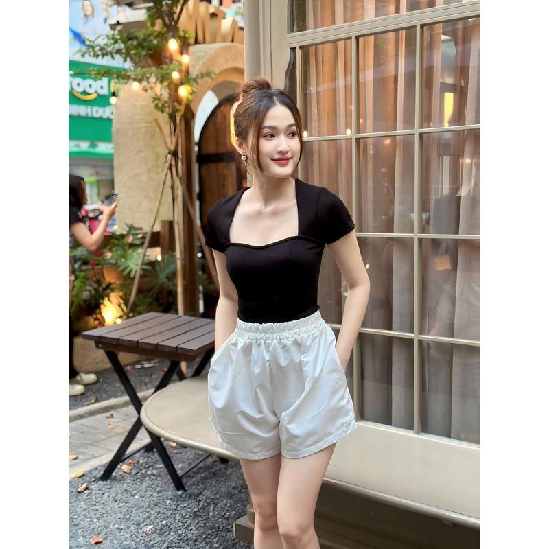 Áo Thun Tăm Cổ Lượn Kèm Mút ngực - Bare 123