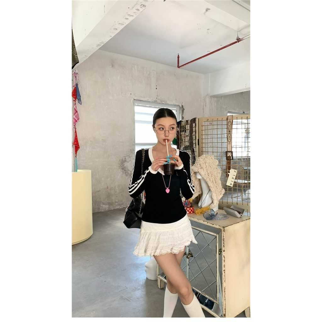 Kii Wii Mùa Thu Mới Nữ Phiên Bản Hàn Quốc Màu Sắc Tương Phản Cổ Chữ V In Hình Retro Slim Fit Áo Thun Dài Tay 240828 | BigBuy360 - bigbuy360.vn