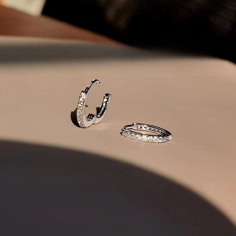 Bông tai nhỏ tròn tối giản dành cho nữ Bông tai Zircon nhỏ đơn giản phù hợp