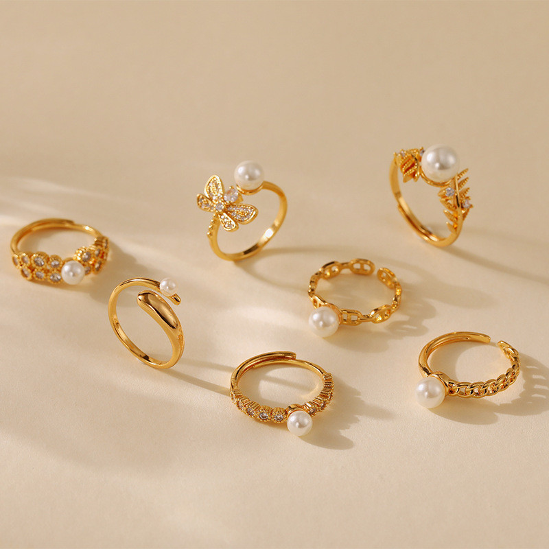 Nhẫn nữ mạ vàng thanh lịch với ngọc trai và zircon, thiết kế có thể điều chỉnh