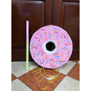 Trò chơi đập kẹo sinh nhật pinata hình bánh donut khổng lồ