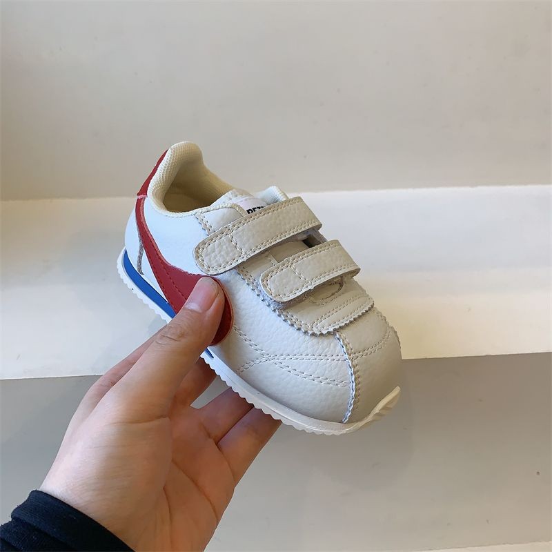 Hàng sẵn có Giày thể thao trẻ em Mùa thu bé gái Forrest Gump Giày thể thao bé trai thời trang Giày thể thao đế mềm nhẹ Giày trẻ em