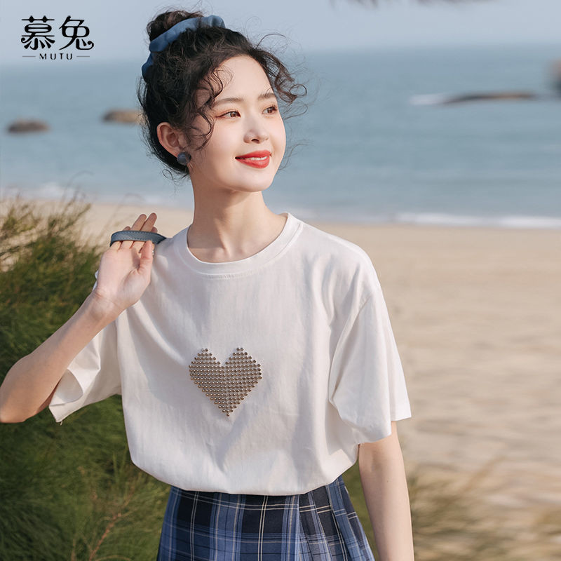 Mutu ins Loose Cotton Nguyên Chất Trái Tim Cổ Tròn Tay Ngắn Nữ Mùa Hè 2026 Thiết Kế Phong Cách Mới Niche Phù Hợp Với Tính Khí Đen Top Hợp Thời Trang