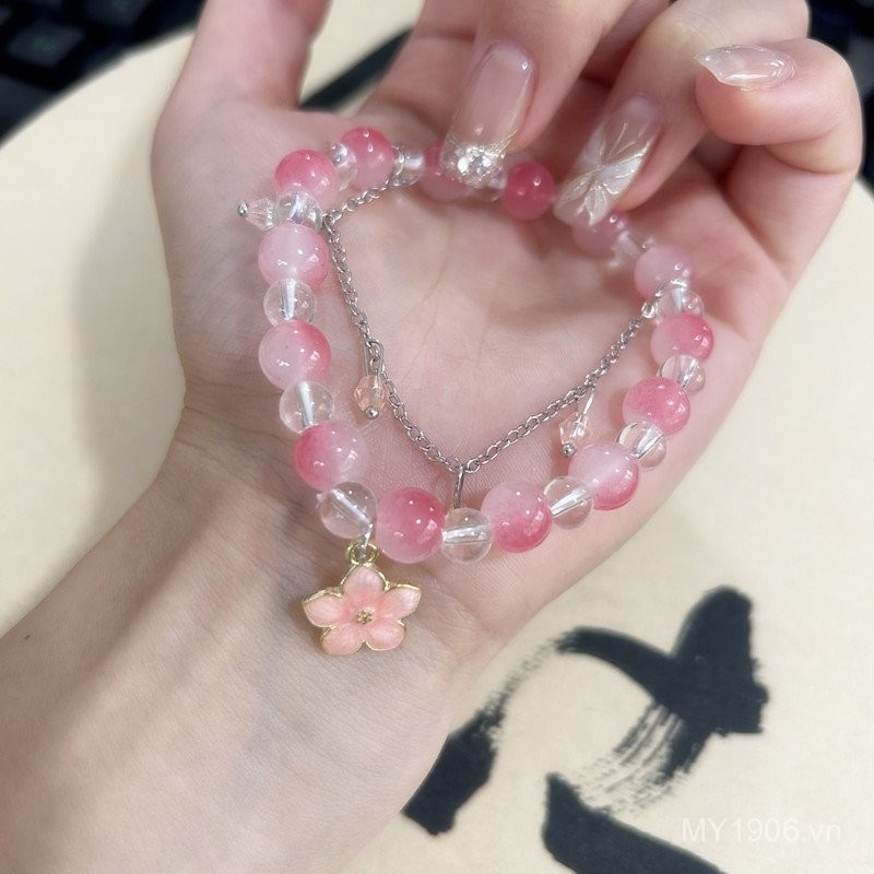 Vòng tay tua rua hoa đào, phù hợp mùa xuân với đá đính cườm