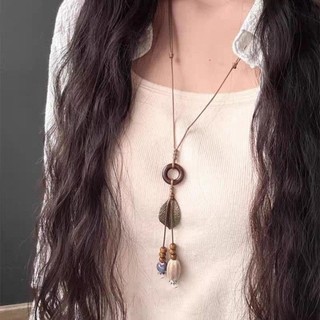 Vòng cổ tua bướm phong cách bohemian cổ điển