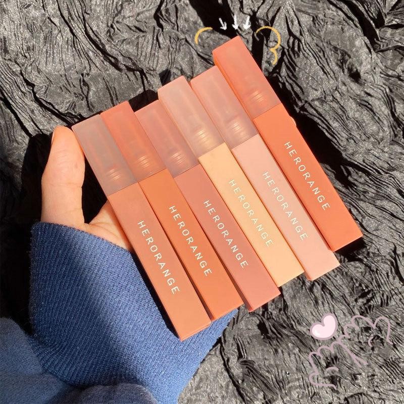 IOIIK Lip Tint Stain Velvety Smooth Smooth Công thức lâu trôi Lip Glaze