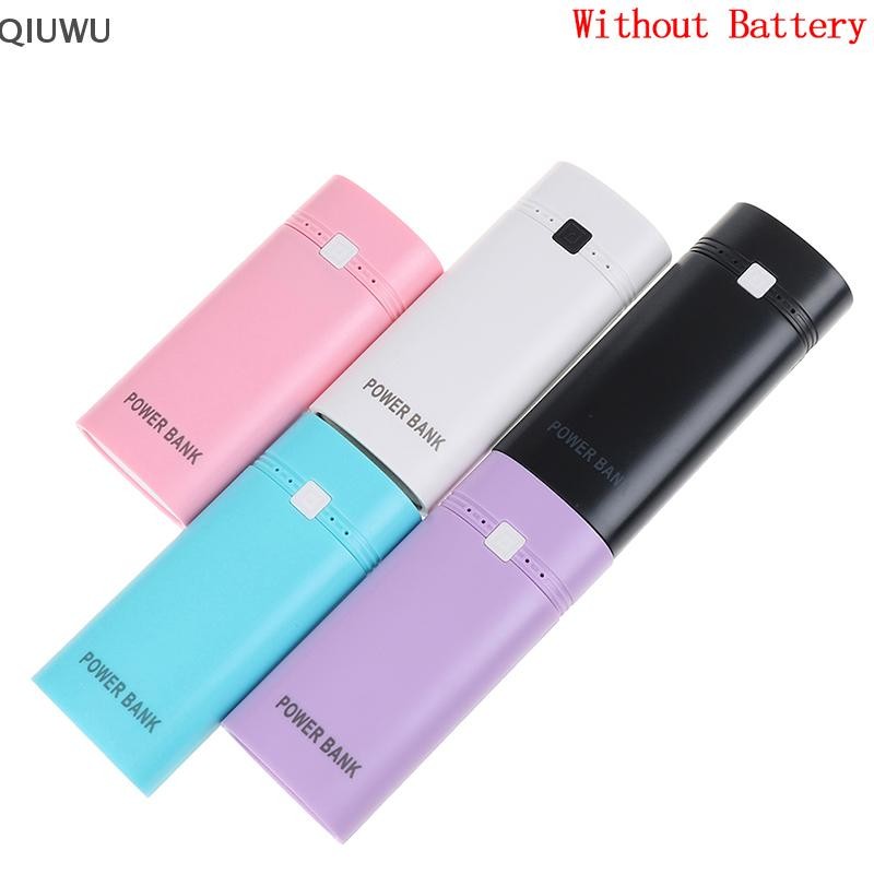Hộp sạc di động USB QIUWU 2x 18650 có đèn flash.