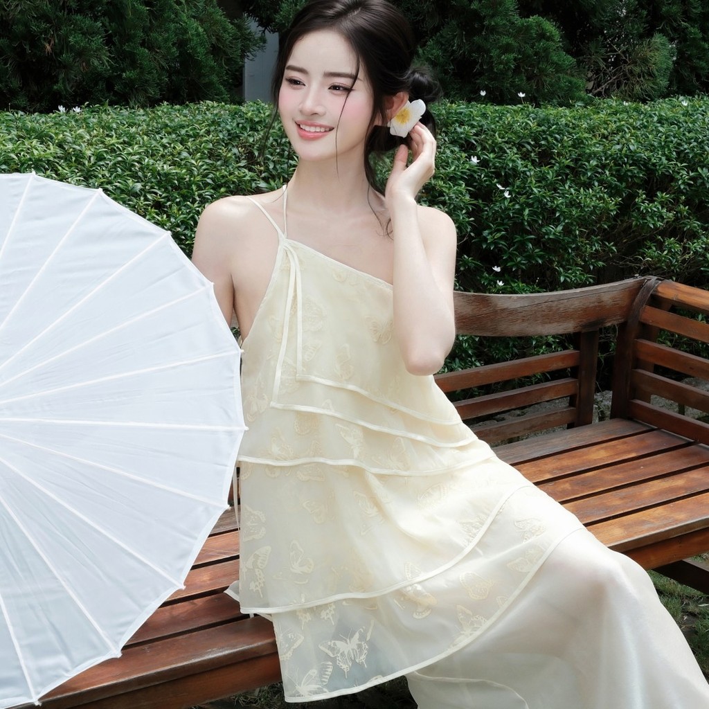 Đầm dài Khiết Style thiết kế cổ yếm xếp tầng bay bổng, chất tơ hồ điệp mềm nhẹ nữ tính KD259