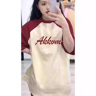 Áo thun nữ in chữ màu đỏ tía raglan tay ngắn dáng rộng chất cotton oversize
