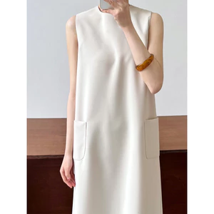 Sang Trọng Đơn Giản Đi Lại Không Tay Phù Hợp Với Áo Vest Đầm Nữ Rời Cổ Tròn Drape Váy Thẳng 3622