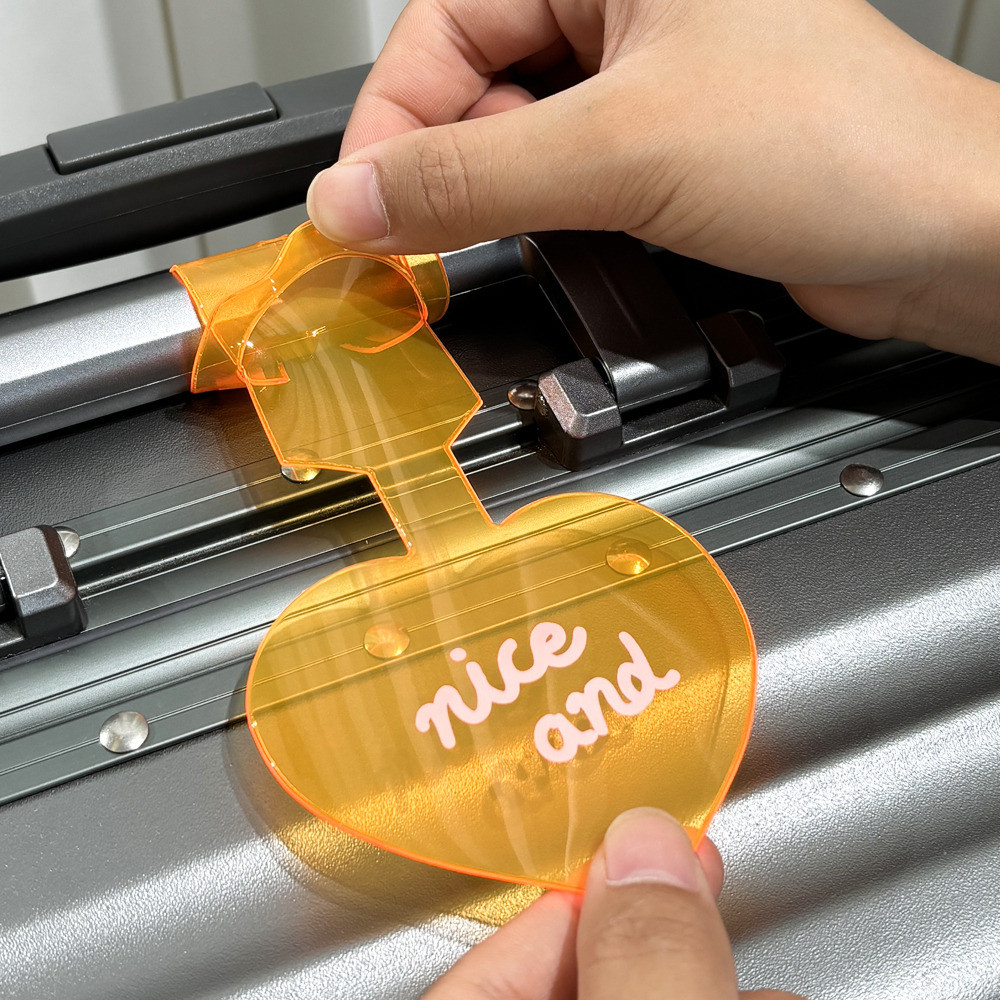 1 / 2 / 4 Nhãn Vali PVC Trái Tim Tình Yêu - Thẻ Vali Màu Huỳnh Quang - Mặt Dây Chuyền Thẻ Kiểm Tra Chống Mất - Nhiều Màu Sắc, Di Động, Thời Trang - Thẻ Đựng Tên Hành Lý Du Lịch