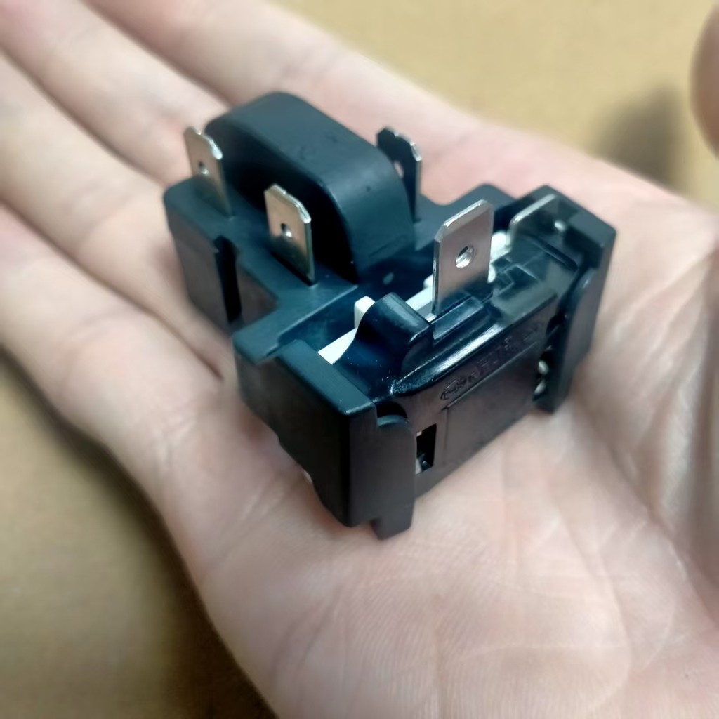 Tủ Đông Đa Năng Tủ Lạnh ptc Starter QP2-15 Quá Nóng Bướm Bảo Vệ Máy Nén Phụ Kiện Khởi Động