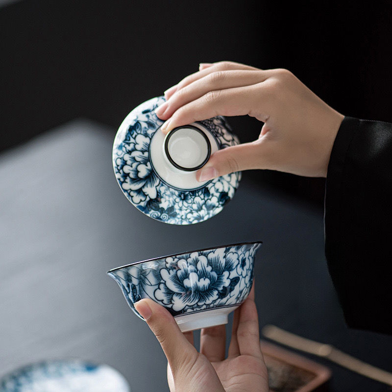 Bộ Trà Gaiwan Trắng Xanh Retro Bộ Trà Kung Fu Gốm sứ Trung Quốc
