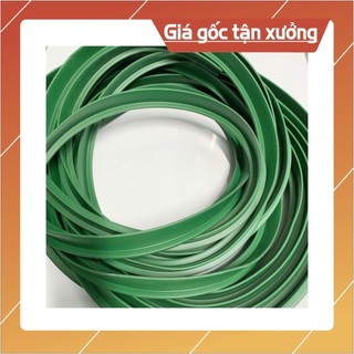 GÂN XANH T30 gia công trên bề mặt băng tải