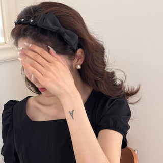 Nữ Kim Cương Giả Sóng Băng Đô Nơ Tóc Vòng