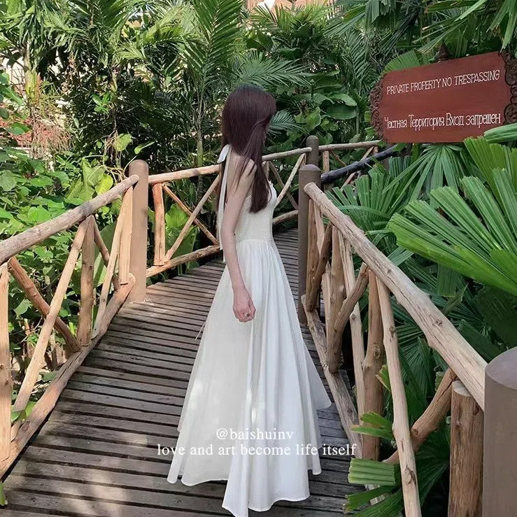 Đầm Nữ Pháp Sling Nhẹ Nhàng Vàng Đi Biển Ngày Lễ Tính Khí Mới Eo Ôm Dài