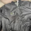 Áo Khoác Dê Gà Khóa Kéo Ngực Logo Sắt Lưng Thêu Tay Rút Chun KCloset Áo Bomber Gió 2 Lớp Dày Dặn Dáng Rộng Nam Nữ NA953
