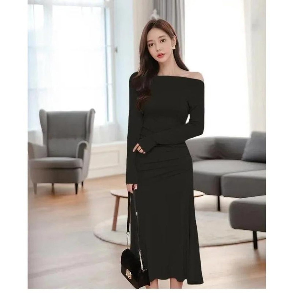 Váy Ôm Sát Trễ Vai Xếp Ly Bất Đối Xứng mới cho nữ mùa thu - Thanh Lịch, Thời Trang xã hội.