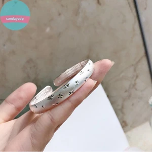 Vòng tay nữ thời trang mạ bạc, thiết kế ngôi sao đơn giản, phù hợp đi chơi